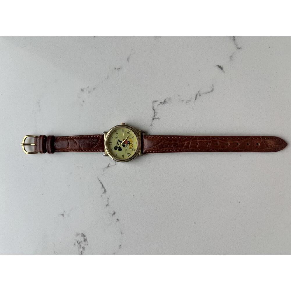 Vintage Mickey Mouse Quartz Watch with Brown Leather Strap